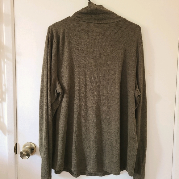 Cottagecore Turtleneck - Picture 2 of 5